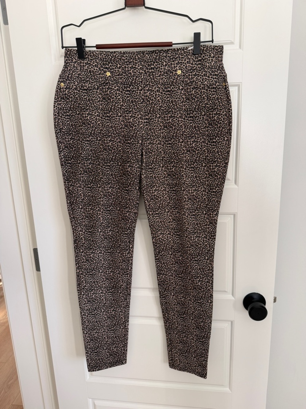 MICHAEL Michael Kors Leopard Print Skinny Pants - Brown with Gold Accents